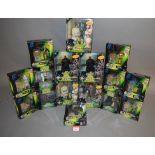 16 x Hasbro Star Wars Power of the Force 2 action figures: five Mega Action;