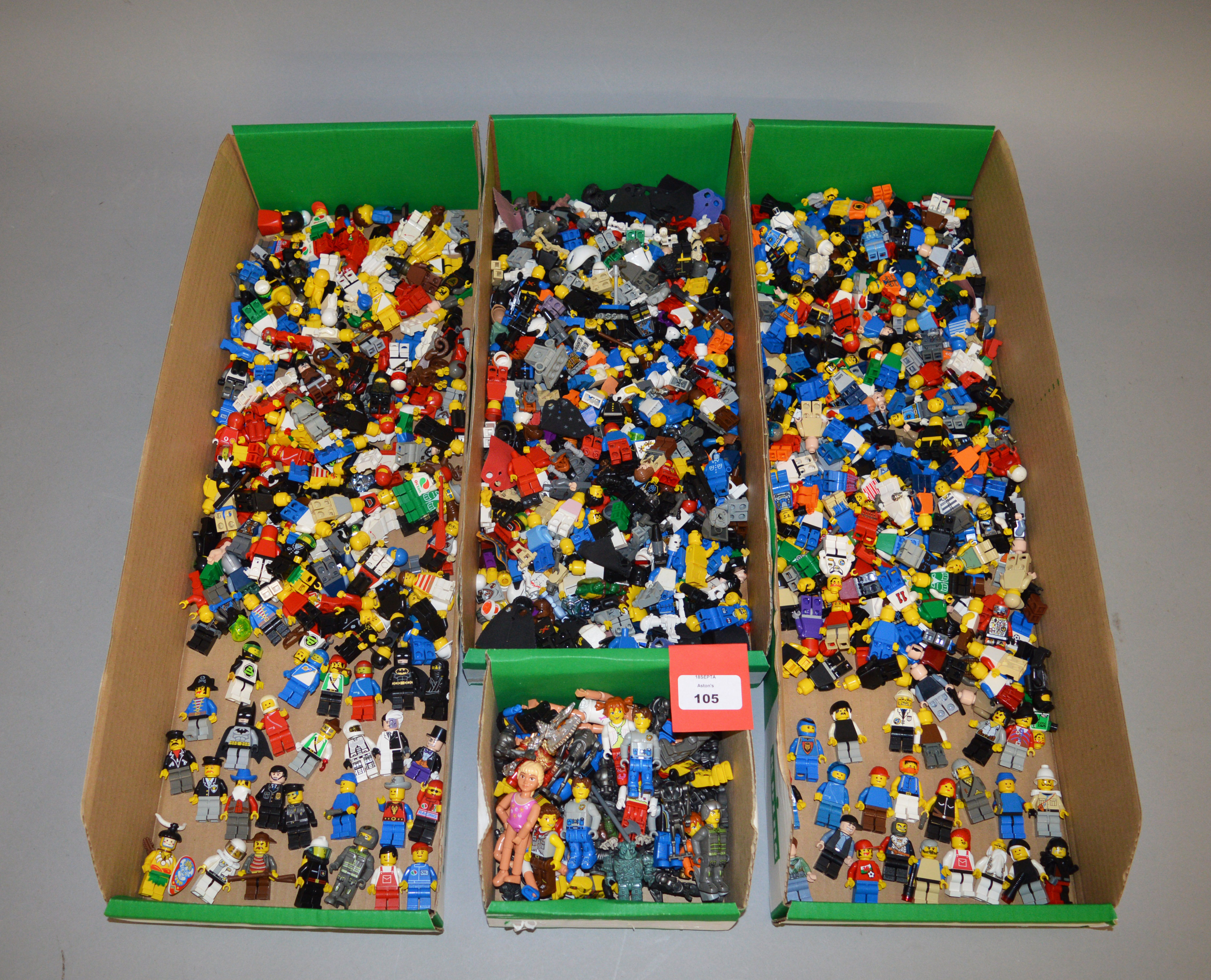 A very large quantity of Lego minifigures, including Space, Pirates, Harry Potter,