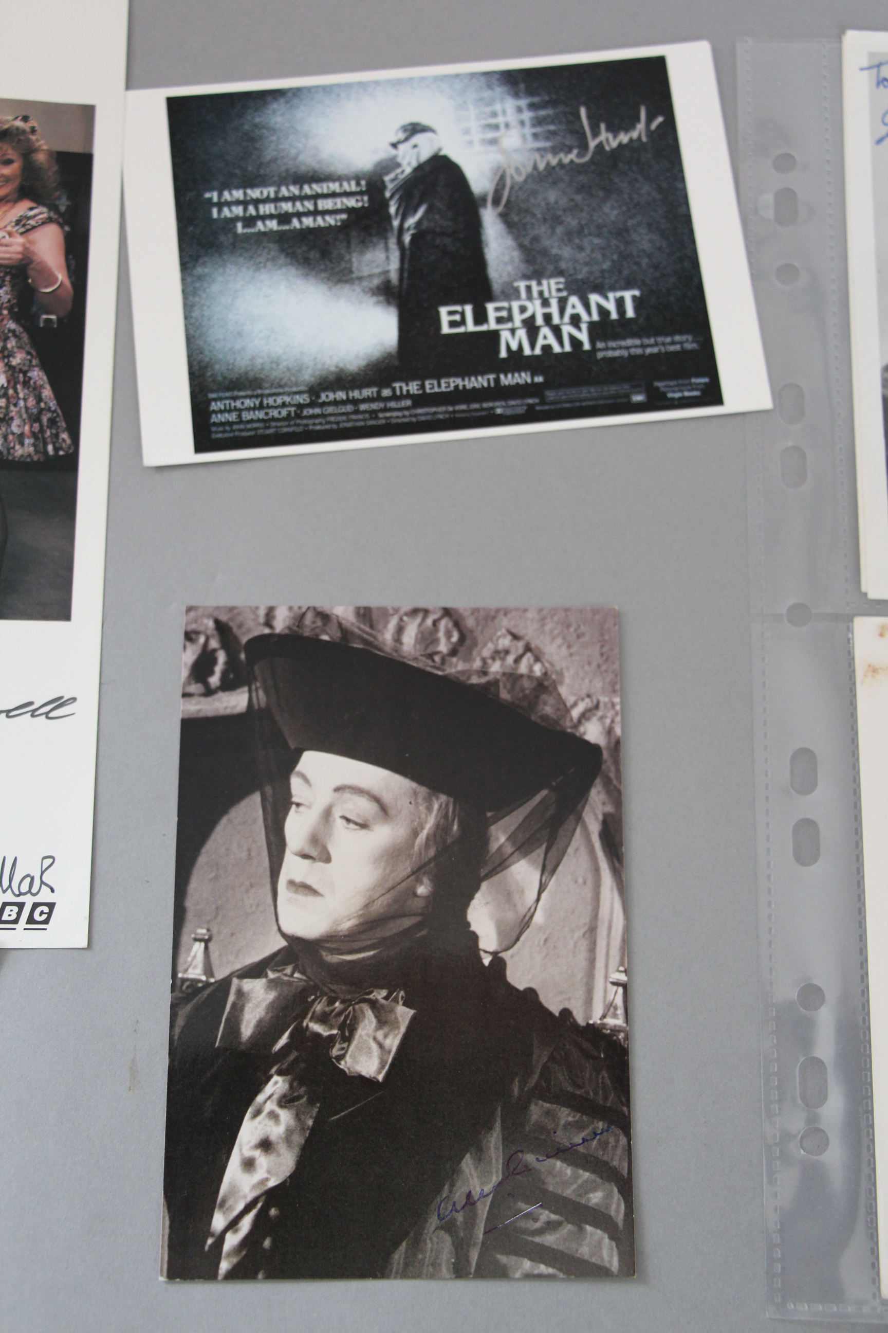 Collection of autographs many of which are on photos including Alec Guinness, John Hurt, - Image 4 of 7