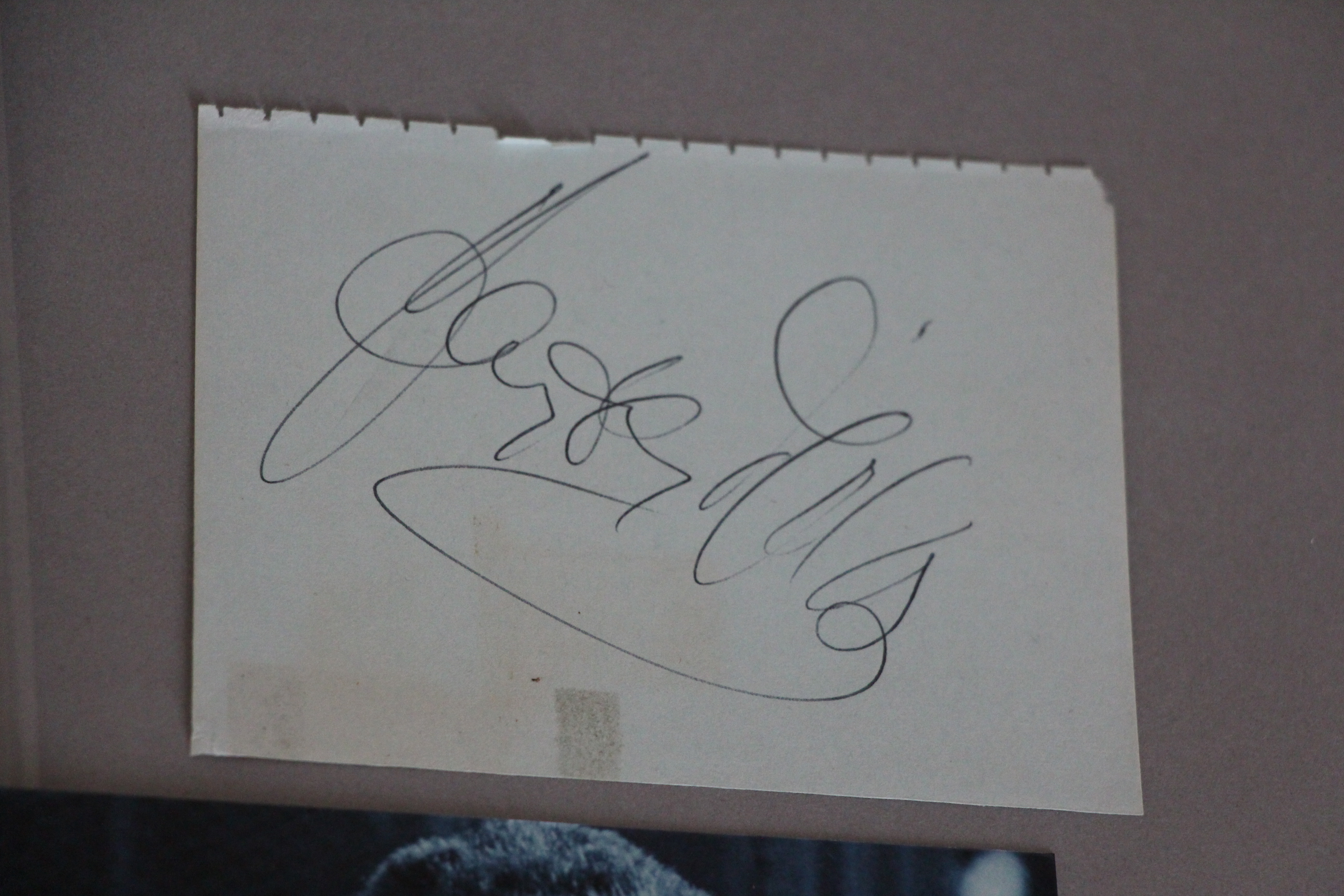 A collection of autographs including Alec Guinness signed in gold pen, red, blue & black pen, - Image 4 of 4