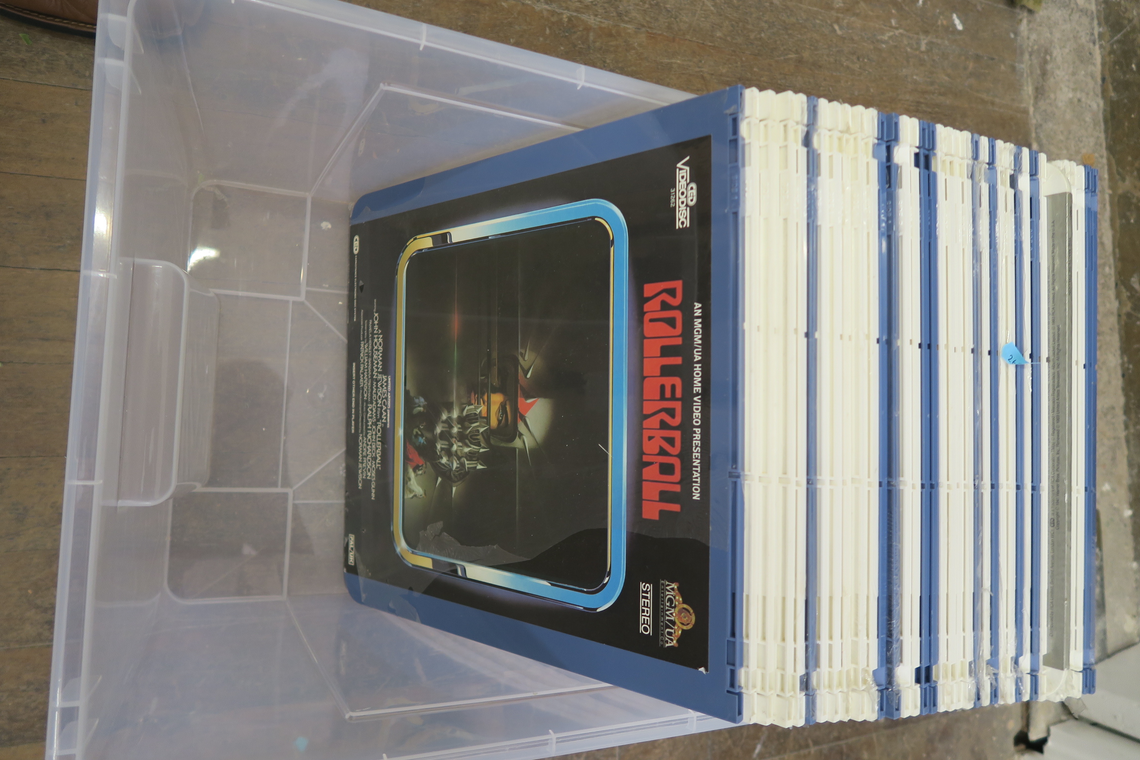 36 Laser video discs some sealed titles inc An American Werewolf in London, The boat, Rollerball, - Image 3 of 4