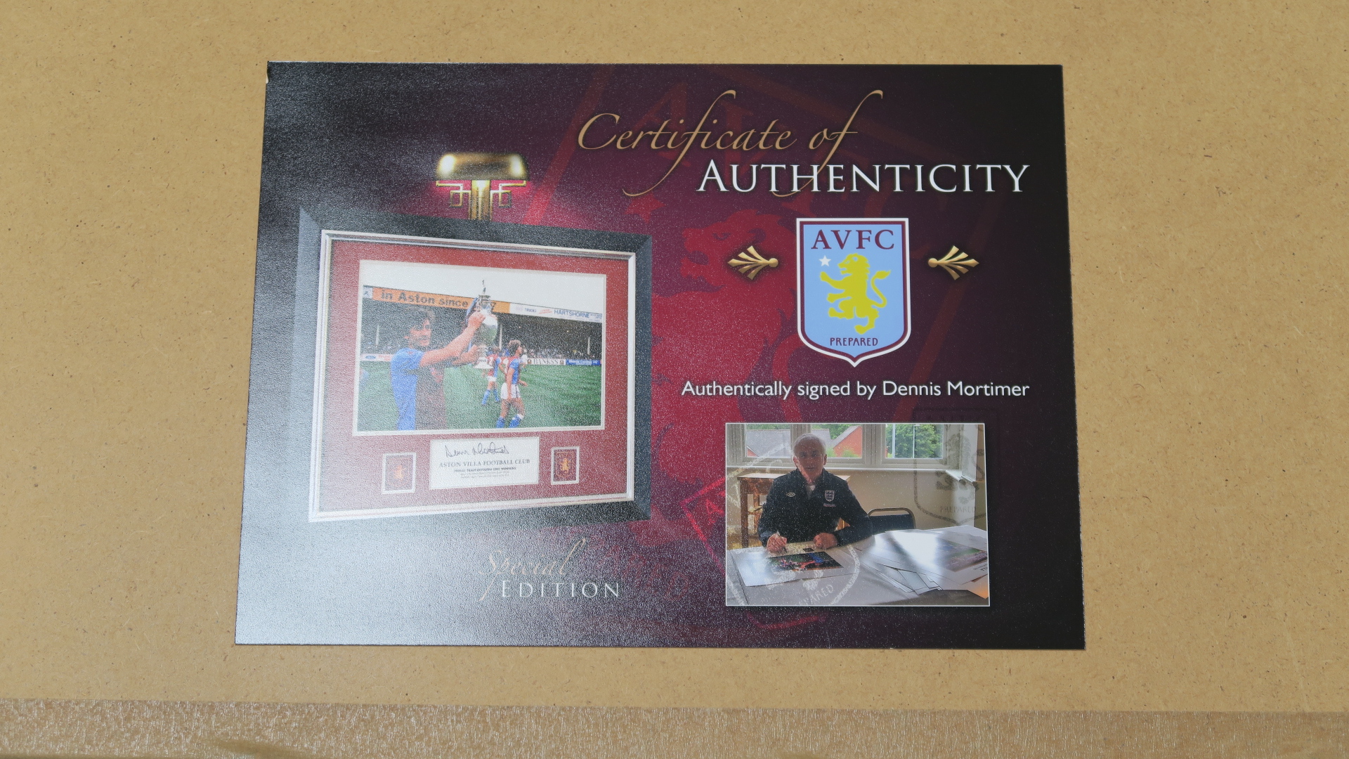 Aston Villa Football club Dennis Mortimer autograph in frame with photo of Dennis Mortimer holding - Image 3 of 3