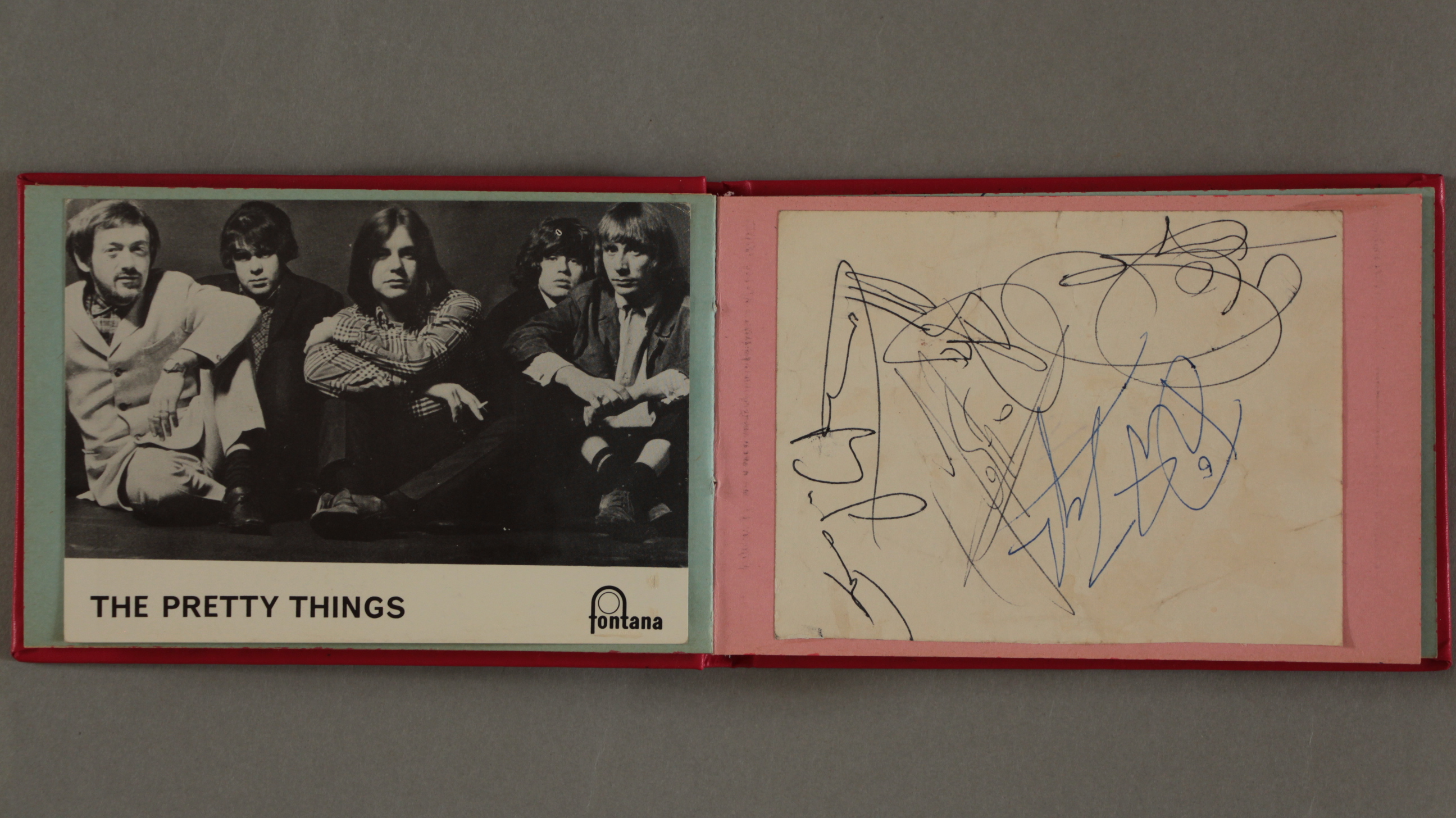 Autograph book of pop groups that performed at Stourbridge Town Hall from 16th November 1966 to 5th - Image 5 of 10