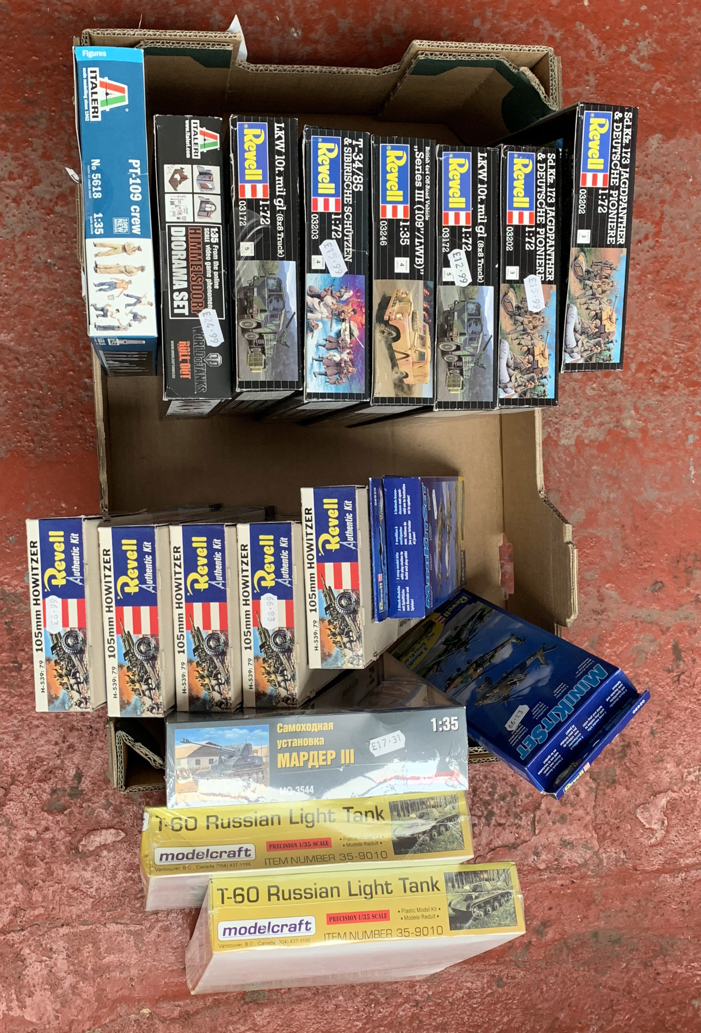 18 x assorted military related plastic model kits, by Modelcraft, Revell, Italeri and similar.