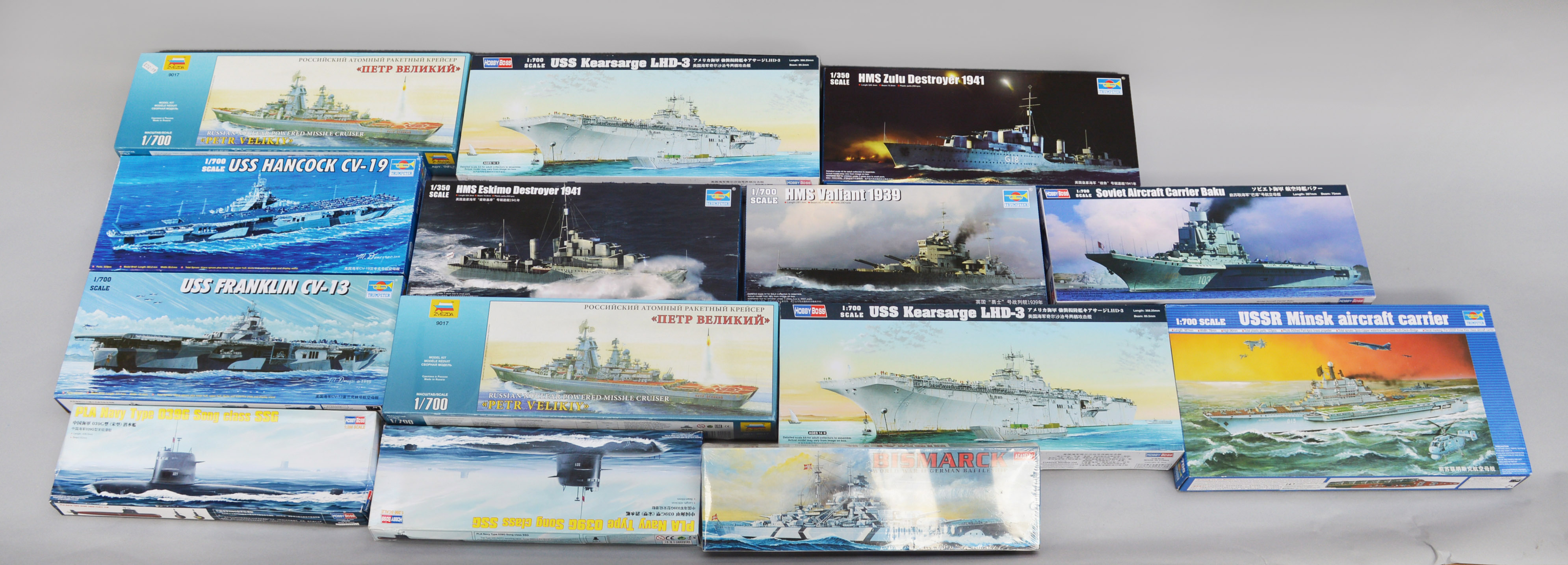 14 x 1:700 and 1:350 plastic model kits, all ships, by HobbyBoss, Trumpeter and Zvezda.