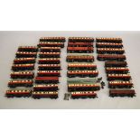 OO gauge. 19 x Trix tinplate coaches, F-G.