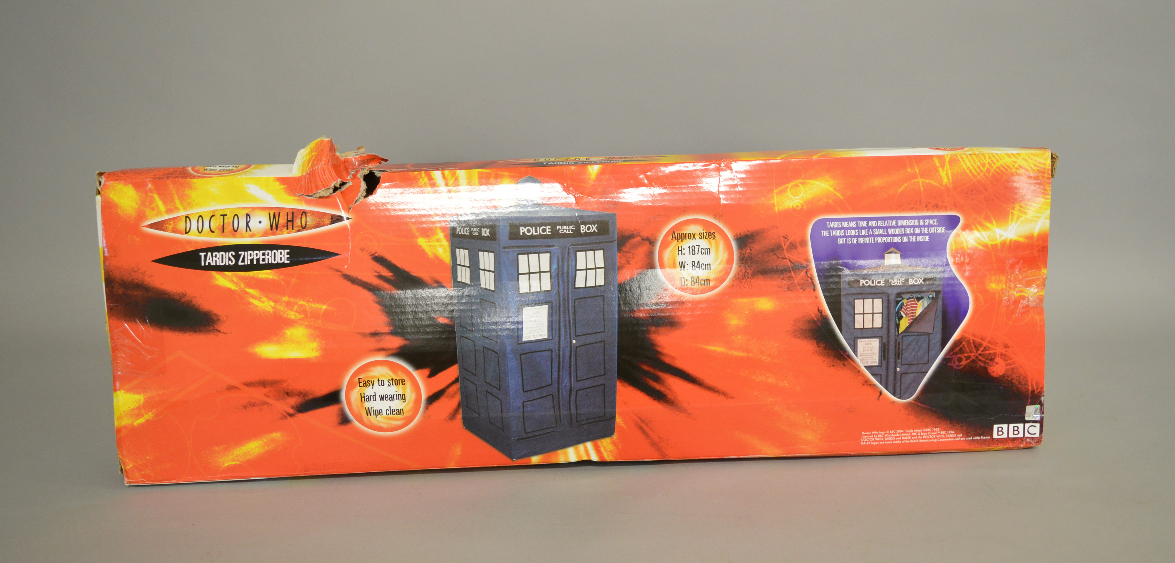 A boxed Dr Who Tardis Zipperobe, approximately 187 x 84 x 84 cm when assembled,