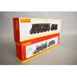 OO gauge. Two Hornby DCC ready locomotives: R2614 Dean Class 4-2-2 GWR green 'Lorna Doone', ltd.ed.