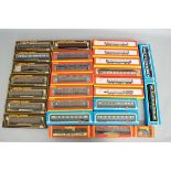 OO Gauge. A quantity of boxed Passenger Coaches, 8 x Mainline B.R. maroon, 5 x Airfix B.R.