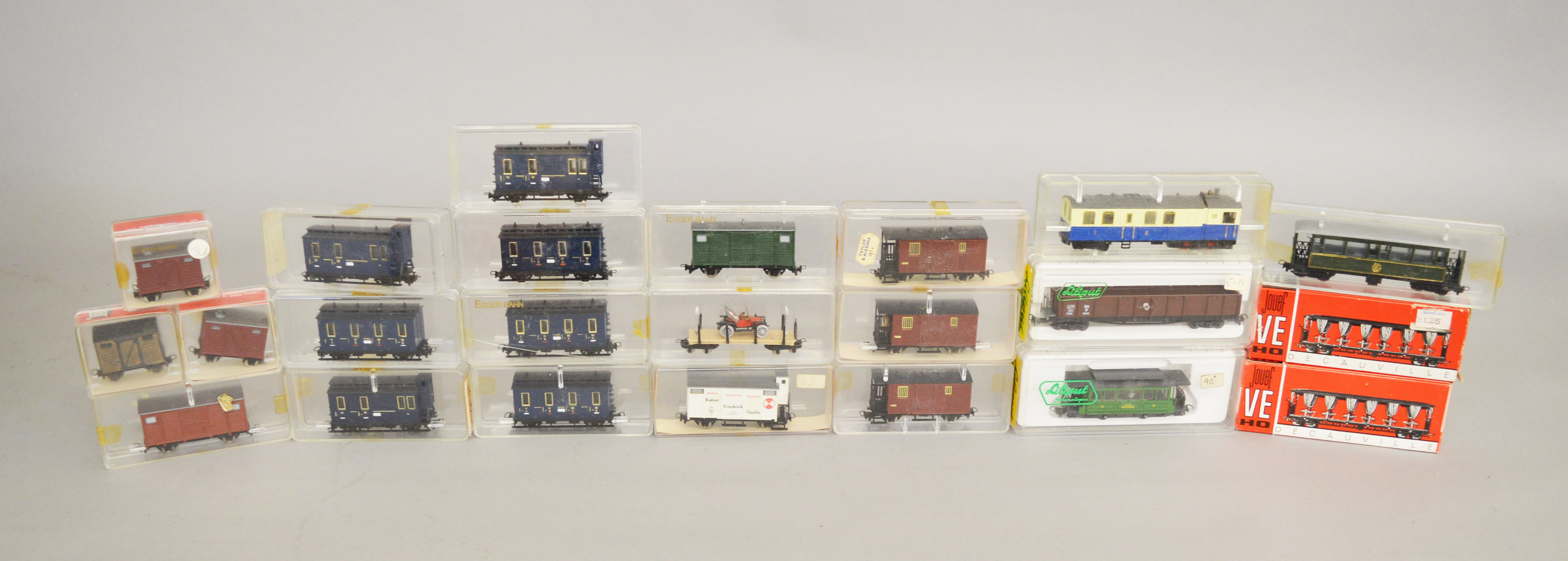 HOe gauge. 23 x assorted coaches and rolling stock by Jouef, Liliput and similar.