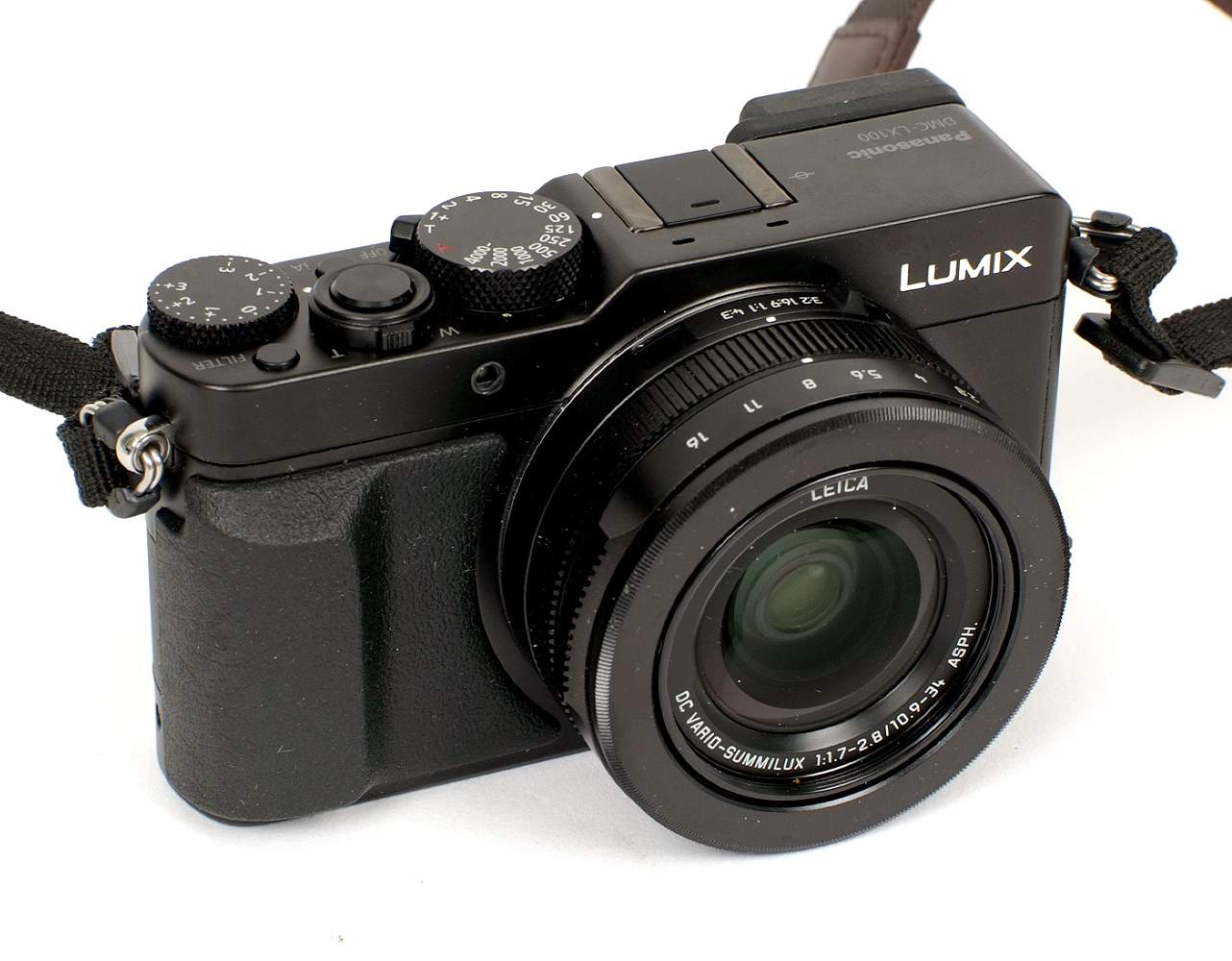 Panasonic DMC-LX100 Digital Camera. (condition 4E) With Leica DC Vario-Summilux 24-75mm f1.7-2. - Image 2 of 3
