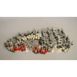 A very good quantity of Games Workshop and similar plastic wargaming figures,