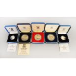 Five ROYAL MINT silver coins to include 1977 Jubilee crown,