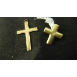 2 9ct gold crosses, 1 with diamond in centre - Total weight 1.48g