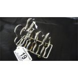 A hallmarked silver toastrack- weight 84g