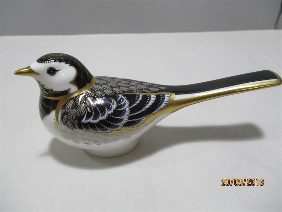 Royal Crown Derby Paperweights with gold stoppers - Pied Wagtail, Blue Jay, Song Thrush and Bluebird - Image 4 of 9