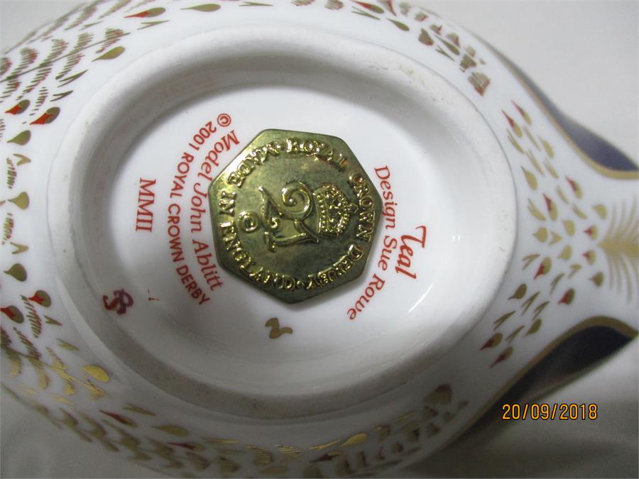 Royal Crown Derby Paperweights with gold stoppers - Teal Designed by Sue Rowe and a Collectors Guild - Image 5 of 5