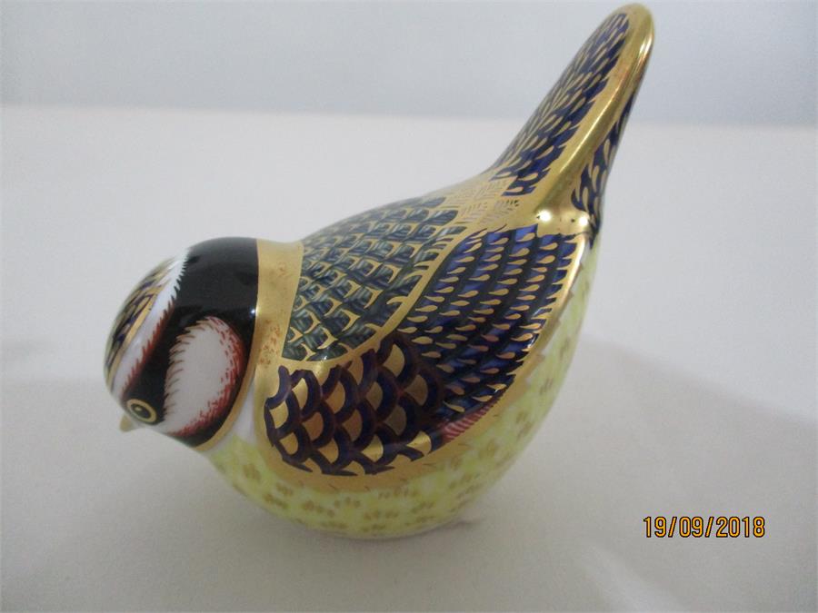 Royal Crown Derby Paperweights with gold stoppers - Collectors Guild Crested Tit and Blue Tit - Image 4 of 5