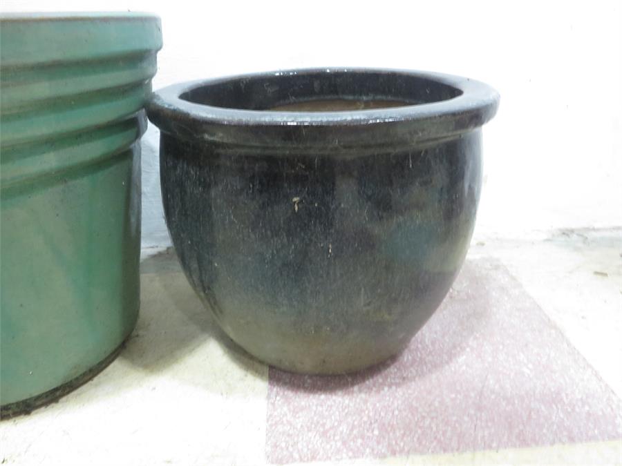 Three ceramic garden pots - Image 4 of 6