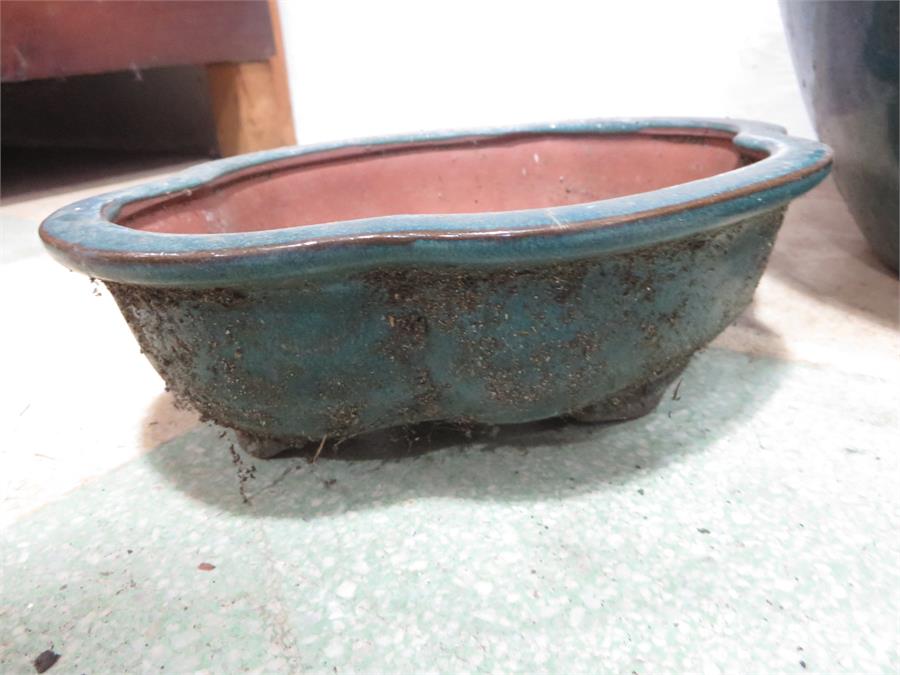 Three ceramic garden pots - Image 5 of 6