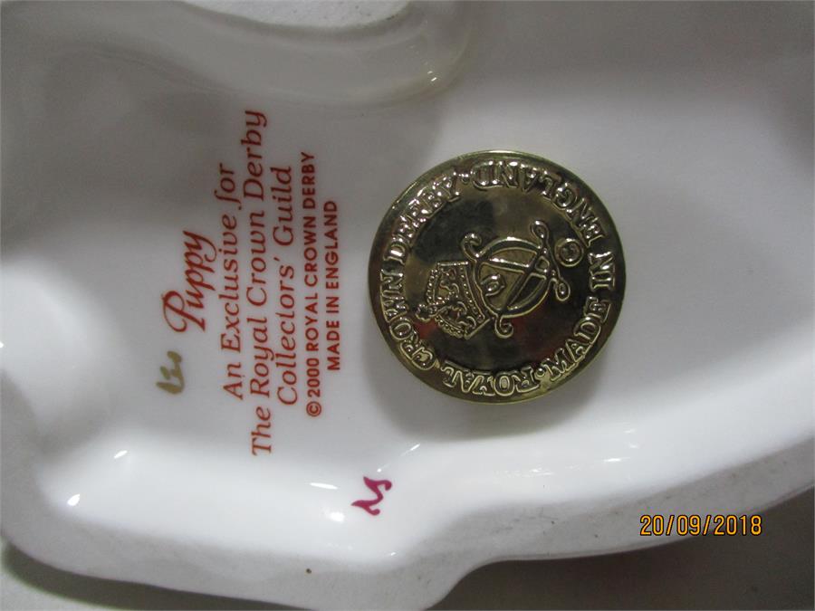 Royal Crown Derby Paperweights with gold stoppers - An exclusive Collectors Guild signed Scruff - Image 3 of 8