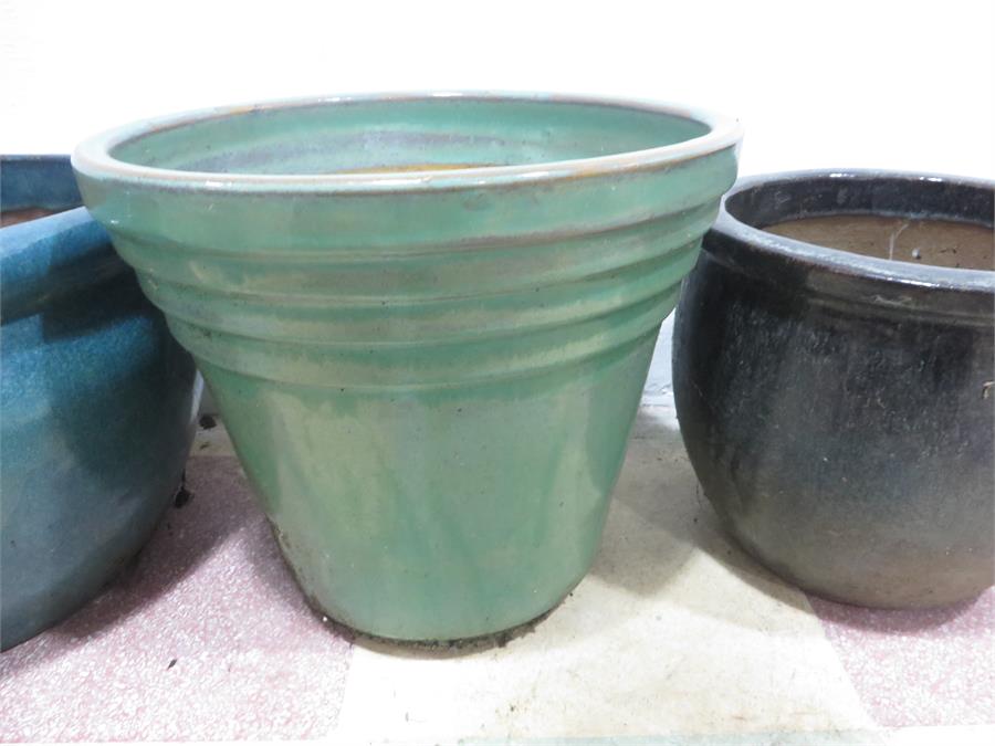 Three ceramic garden pots - Image 3 of 6