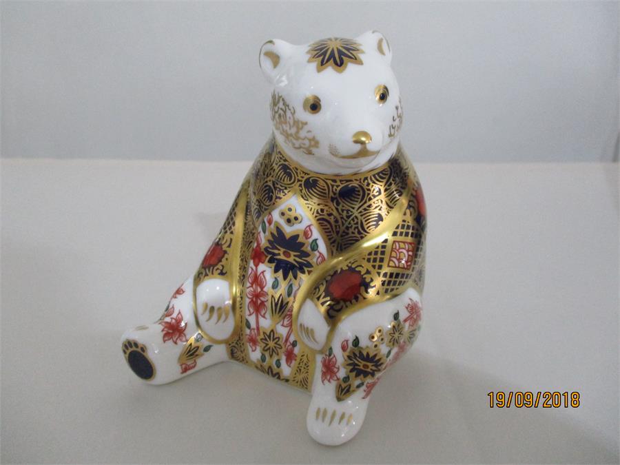 Royal Crown Derby Paperweights with gold stoppers - Wolf and Imari Bear - Image 2 of 5