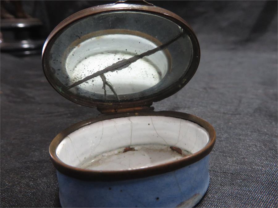 A 19th century hand painted enamelled patch pot decorated with a harbour scene, mirror to lid A/F - Image 6 of 7