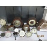 A quantity of various clocks, mantle clocks etc