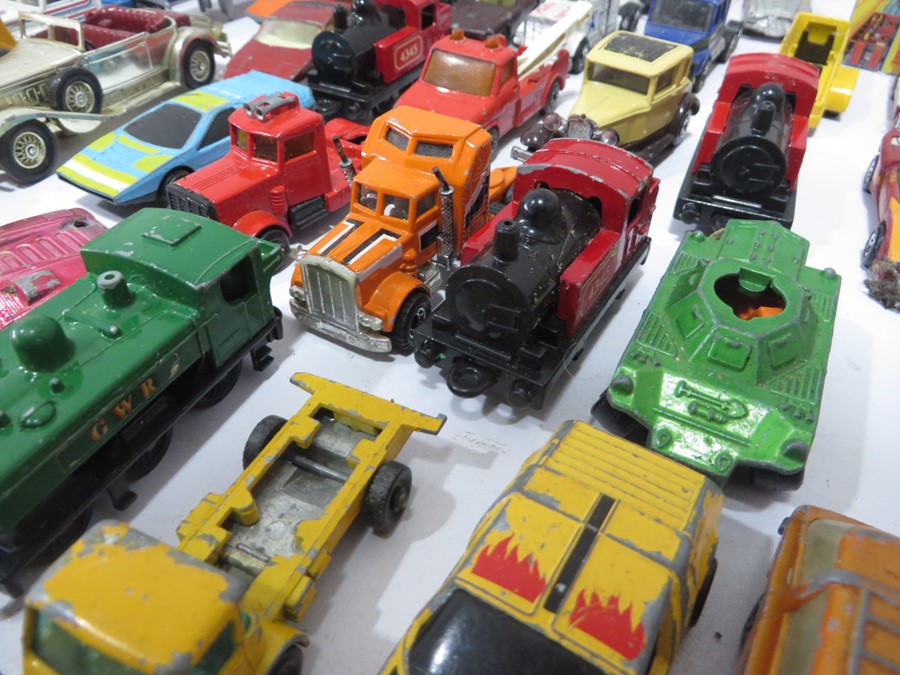 A quantity of various Matchbox diecast cars, toys etc - Image 11 of 39