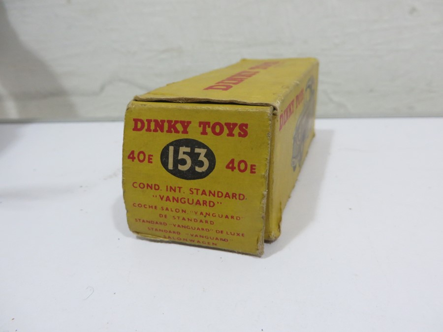 Two boxed Dinky Toys diecast car models, an Austin Devon Saloon (152) 40D and a Standard Vanguard - Image 15 of 16