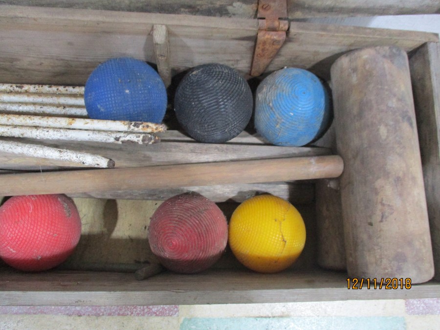 A vintage croquet set in wooden box - Image 2 of 7