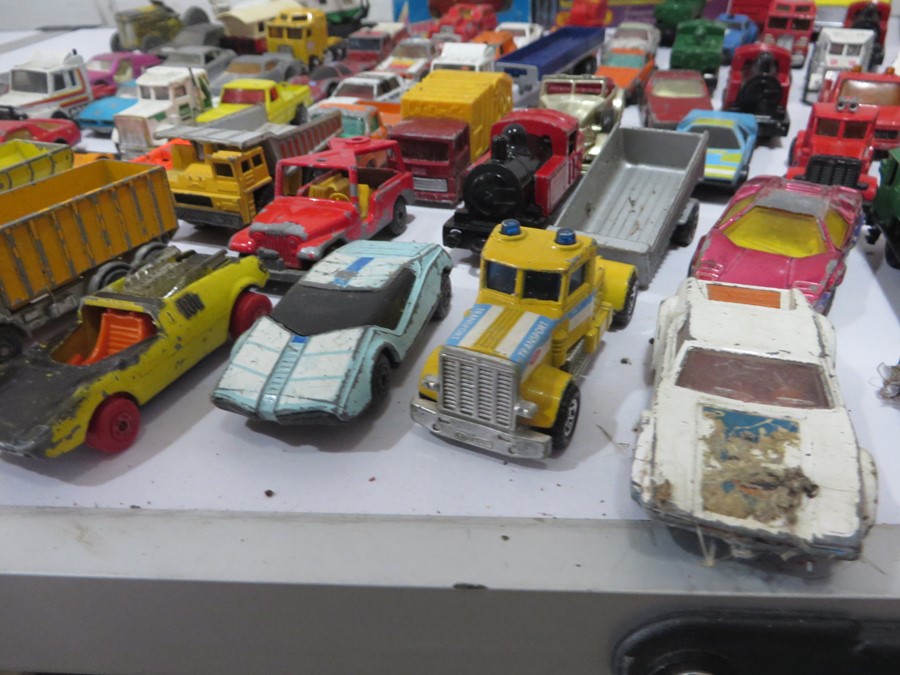 A quantity of various Matchbox diecast cars, toys etc - Image 4 of 39