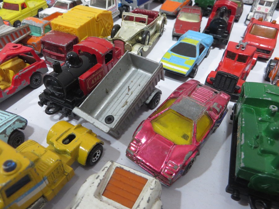A quantity of various Matchbox diecast cars, toys etc - Image 12 of 39