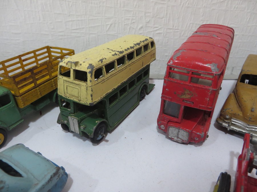 A quantity of diecast Dinky toys and cars including M.G Record Car, H.W.M (23J), Routemaster Bus, - Image 8 of 15