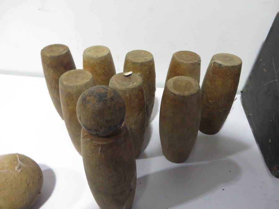 A vintage wooden skittles game with nine pins and three balls - Image 3 of 4