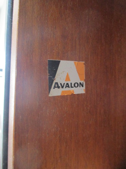 Three bays of Ladderax style modular shelving and cabinet system by Avalon - Image 4 of 8