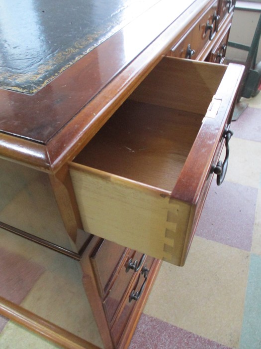 A yew wood kneehole desk - Image 5 of 6