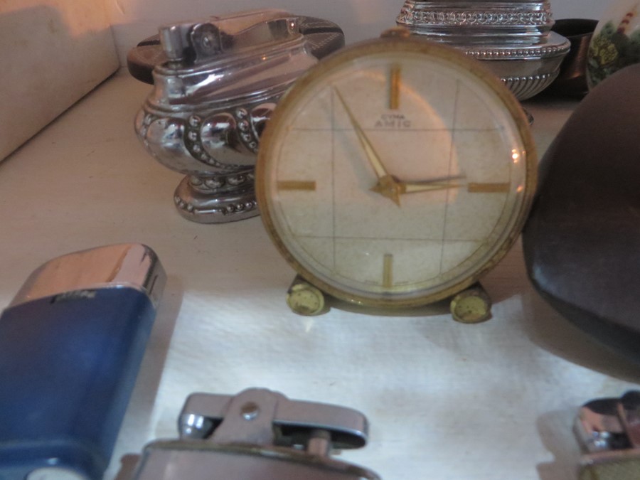 A small collection of lighters, clock etc. - Image 2 of 7