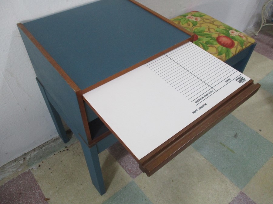 A painted telephone table along with a painted bedside table - Image 3 of 6