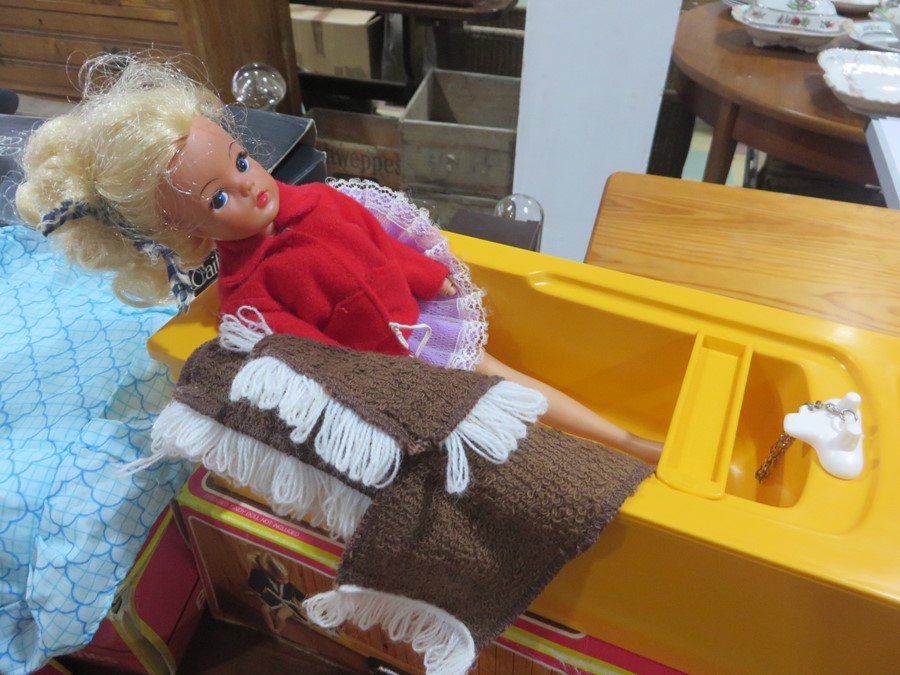 A vintage Sindy doll and collection of mainly boxed furniture including hair dryer, rocker, bed, - Image 16 of 18