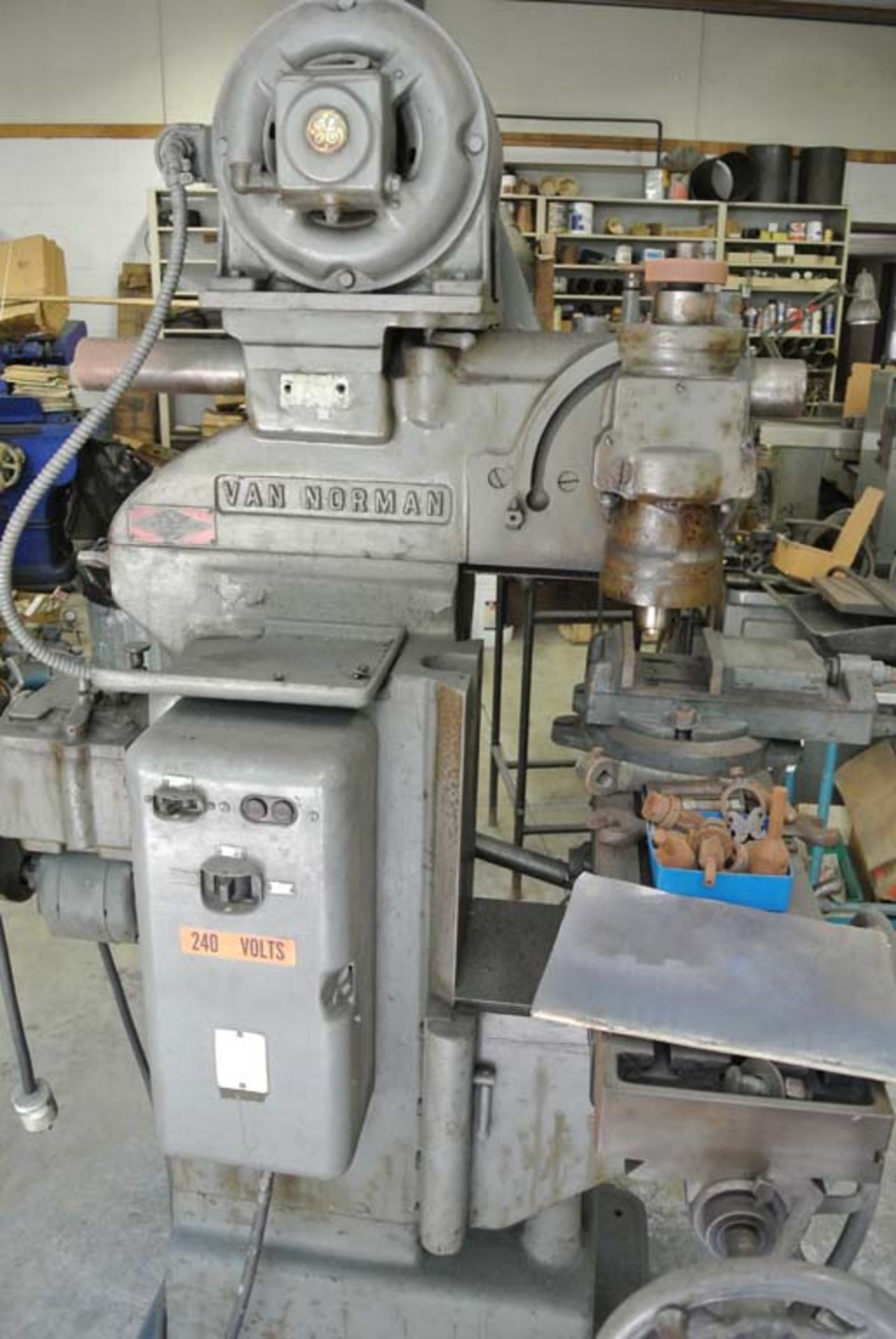 (S)~Van Norman No.12 Vertical/Horizontal Milling Machine ~ 12"x50" Table ~ 20A ~ 125/250 V ~ 3 Phase - Image 5 of 7