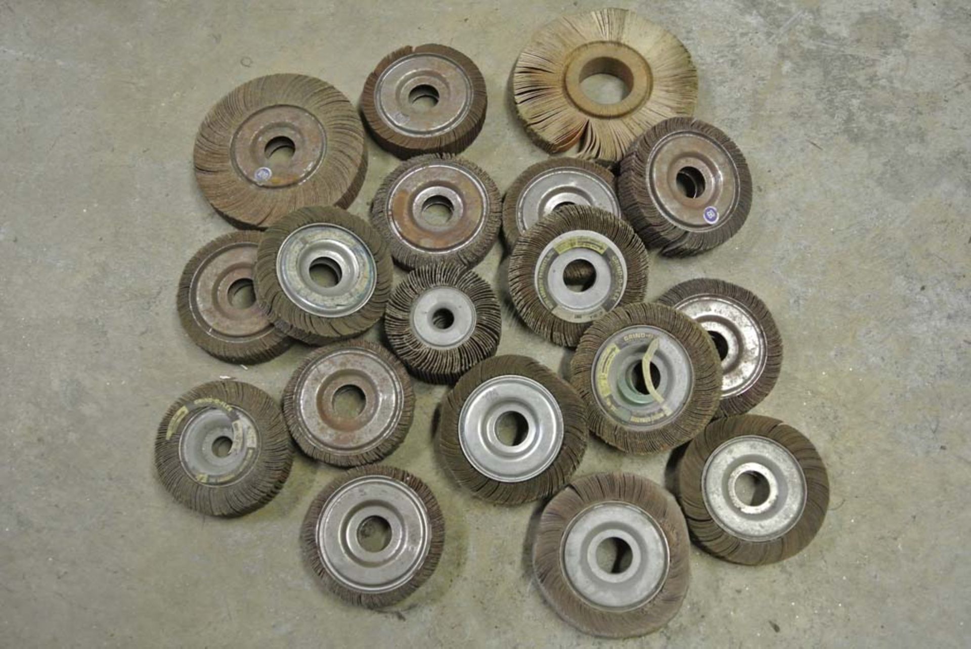 (S)~ (Lot of) Flapper Wheels