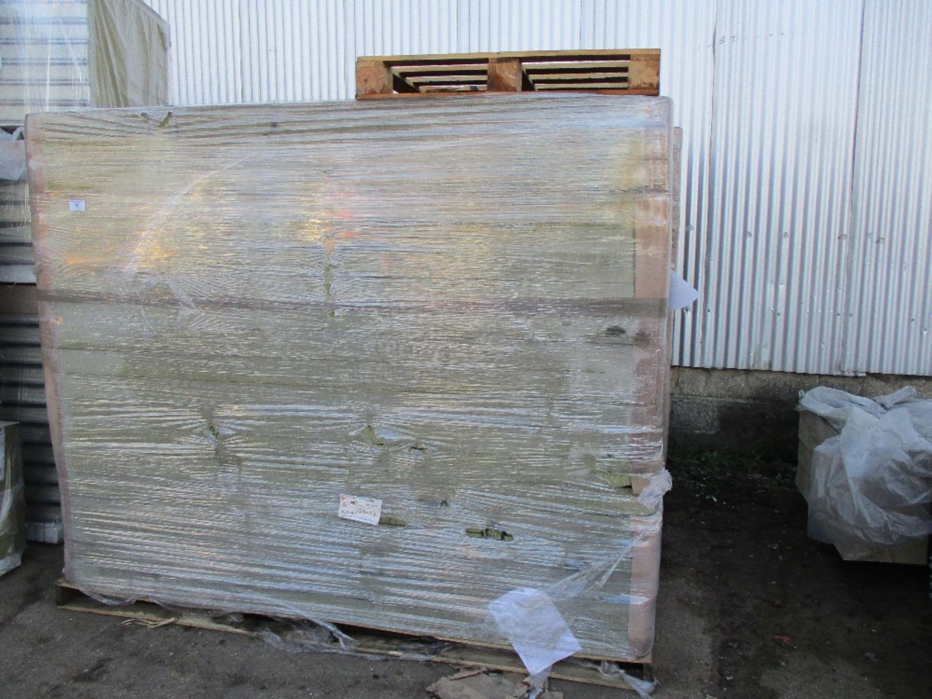 2NO PALLETS OF SOUNDPROOFING/INSULATING PANELS - Image 2 of 4