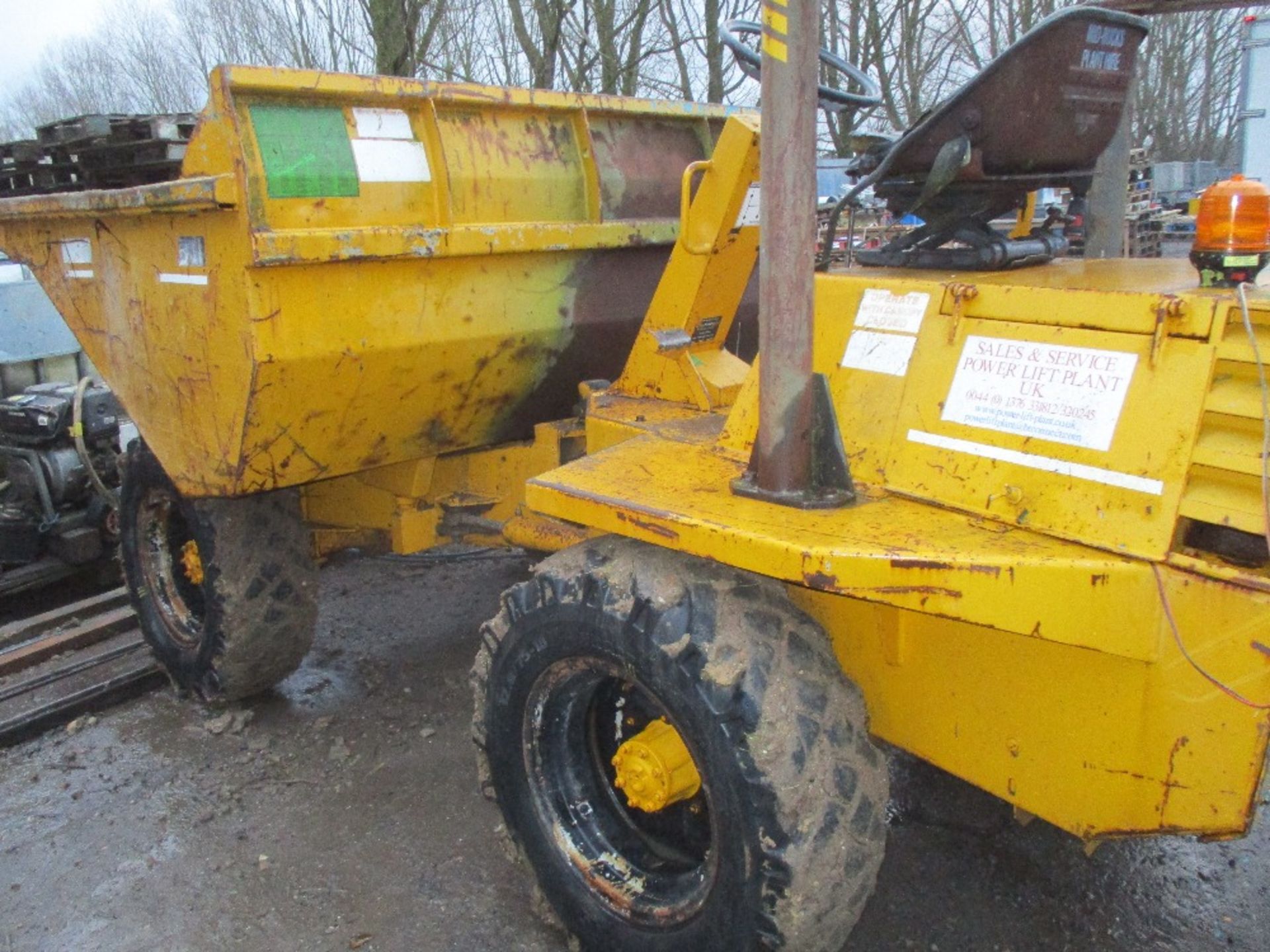 BENFORD 3 TONNE STRAIGHT TIP DUMPER - Image 4 of 4