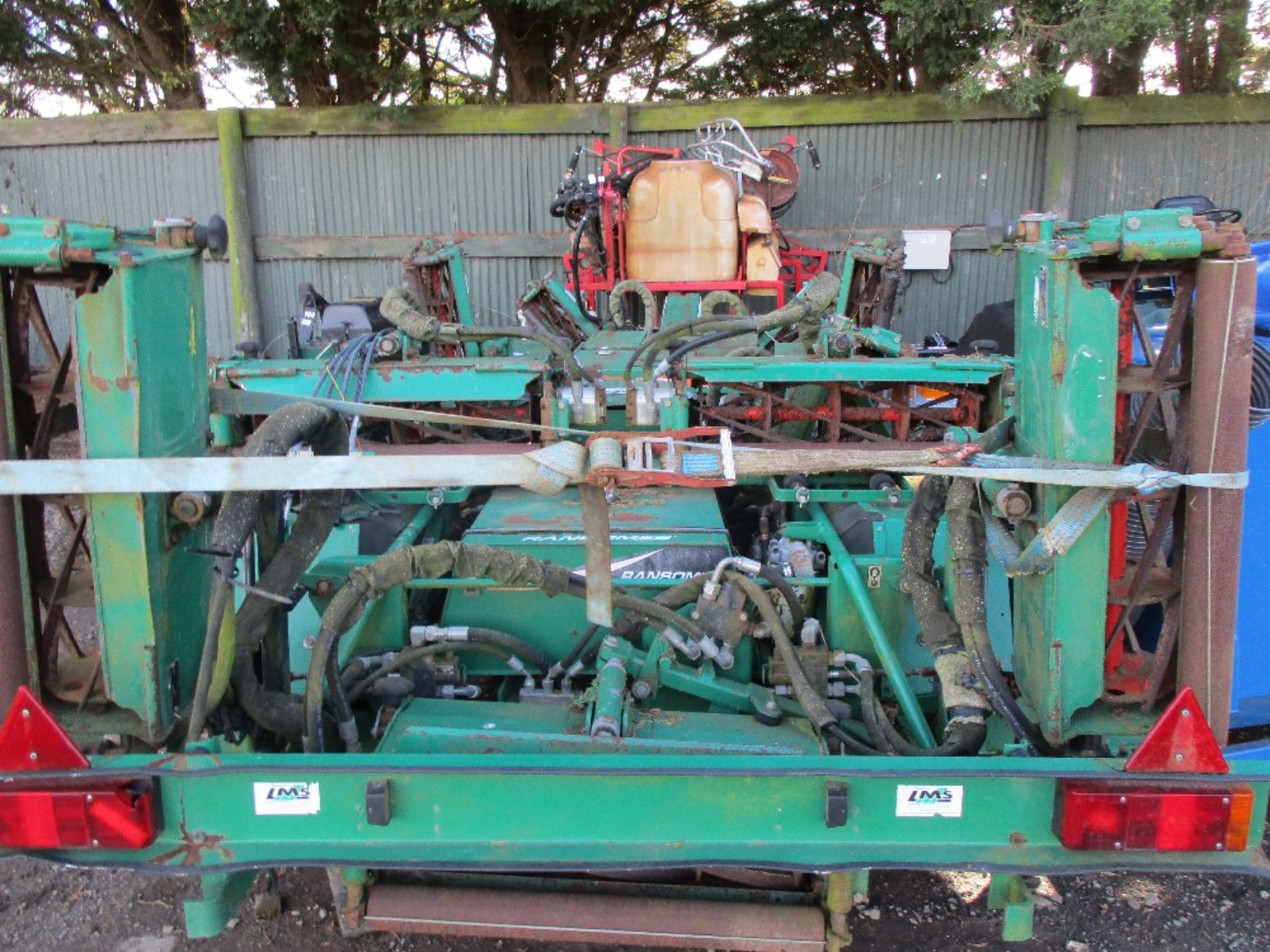 Set of Ransomes PTO driven gang mowers - Image 2 of 3