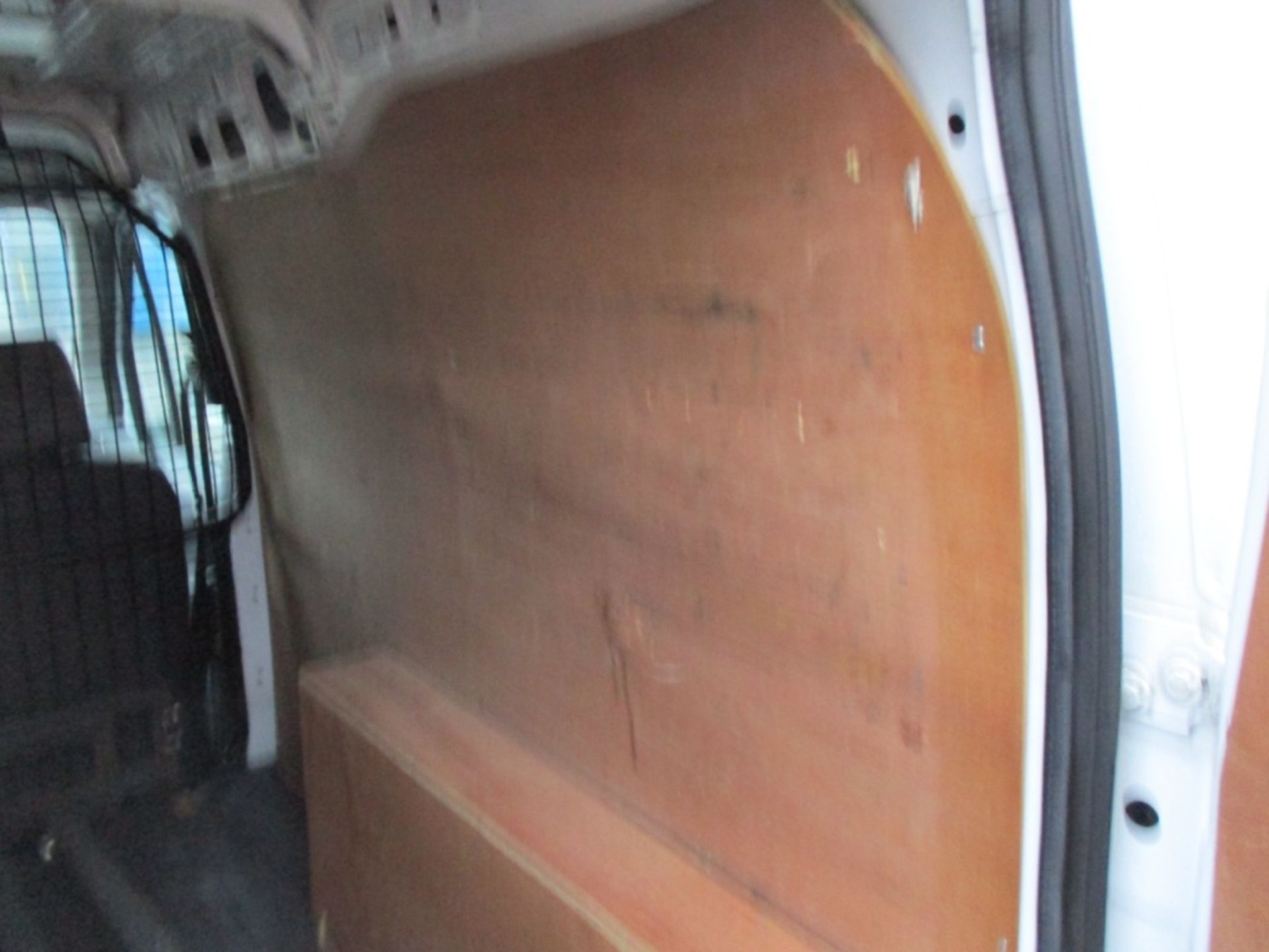 FORD TRANSIT CONNECT 75 T200 PANEL VAN - Image 4 of 9
