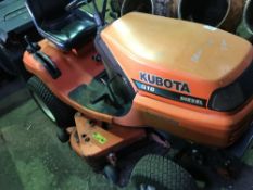 KUBOTA G18 DIESEL RIDE ON MOWER C/W COLLECTOR, YEAR 2001.