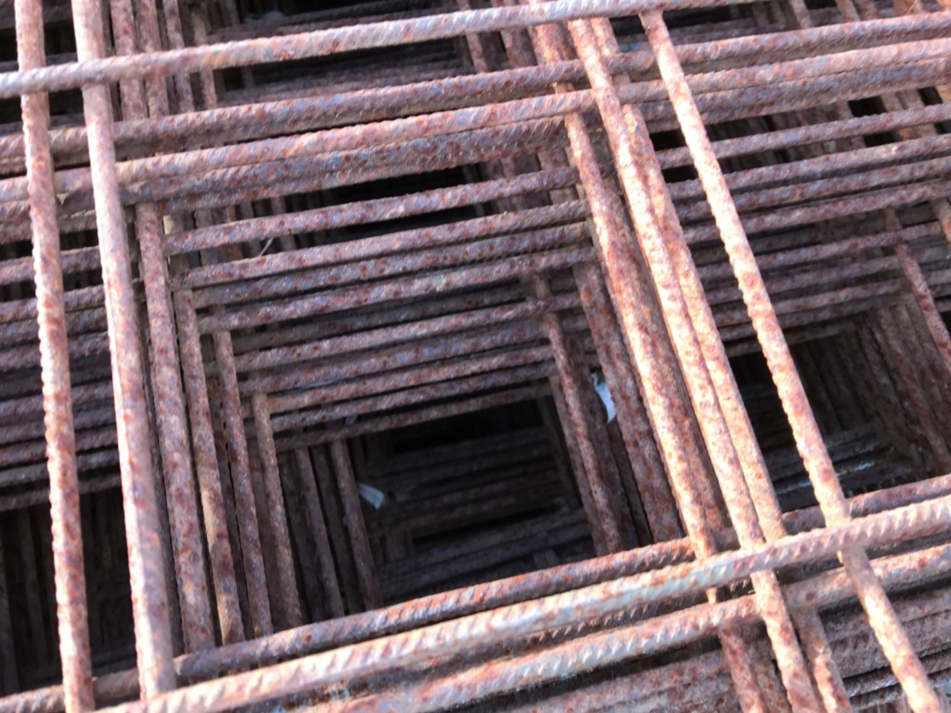 200no. 2.4m x 1.2m Concrete reinforcing mesh panels. - Image 2 of 3