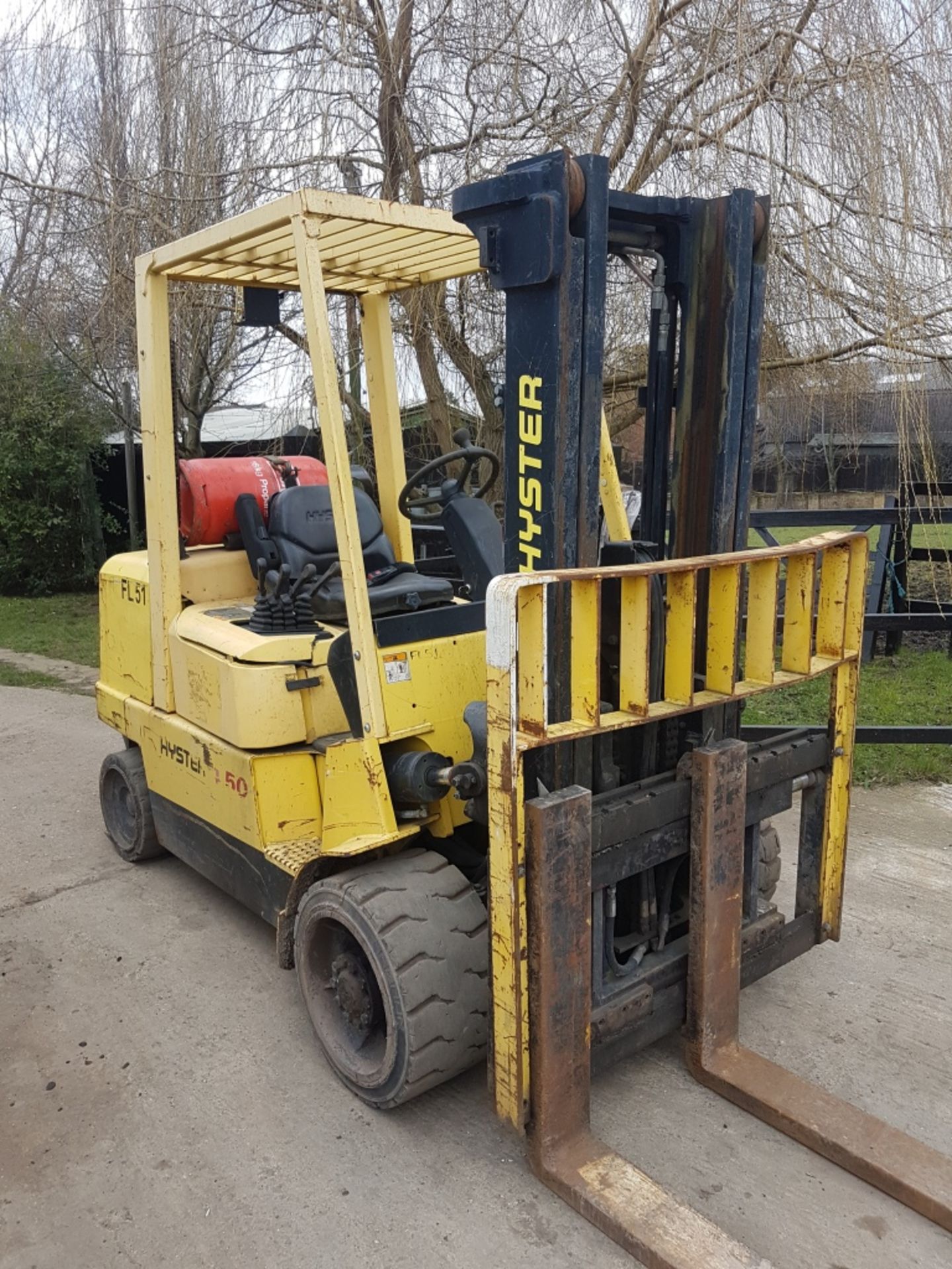 Hyster s4.50xm forklift year 2004 4500kgs container spec - Image 2 of 2